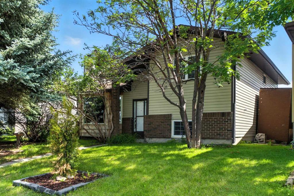 12 Castlegrove Place NE, A2241265, Alberta,