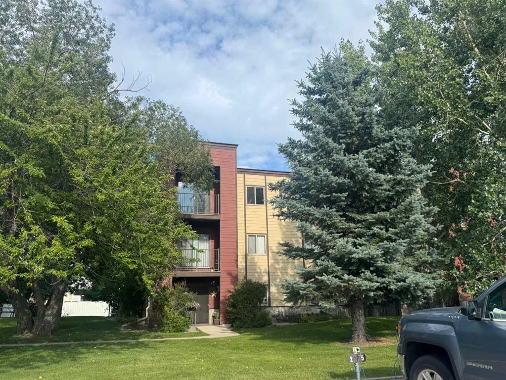 15, 3440 23 Avenue S, A2241294, Alberta,