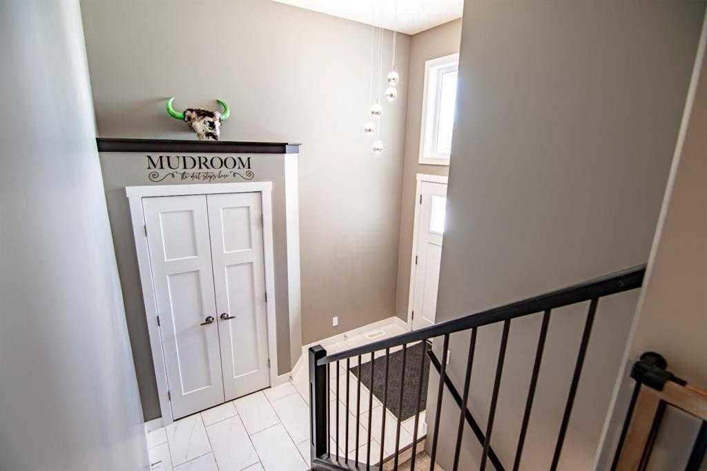 Fourth View of 210 Livingston Close , Laredo, Red Deer, Alberta, T4R 0S8