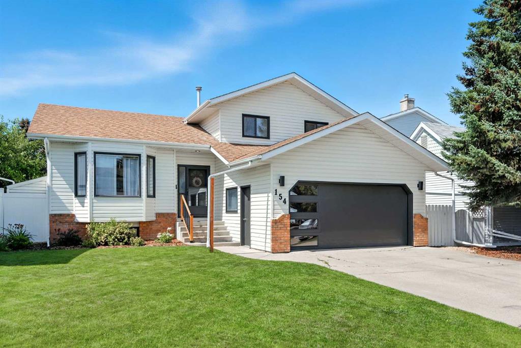 154 Douglas Avenue , A2241520, Alberta,