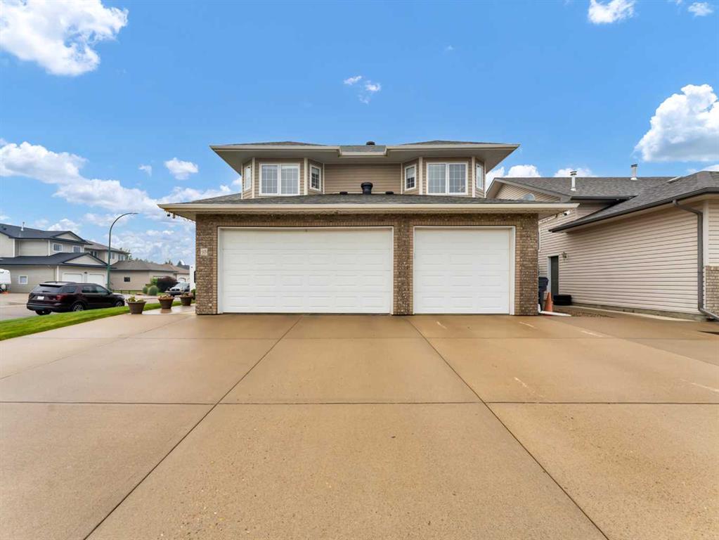 97 Stratton Close SE, A2241556, Alberta,