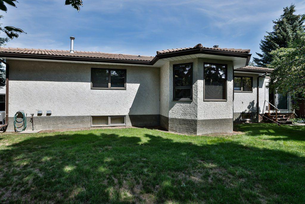 Fifth View of 2222 26 Avenue S, Tudor Estates, Lethbridge, Alberta, T1K6K2