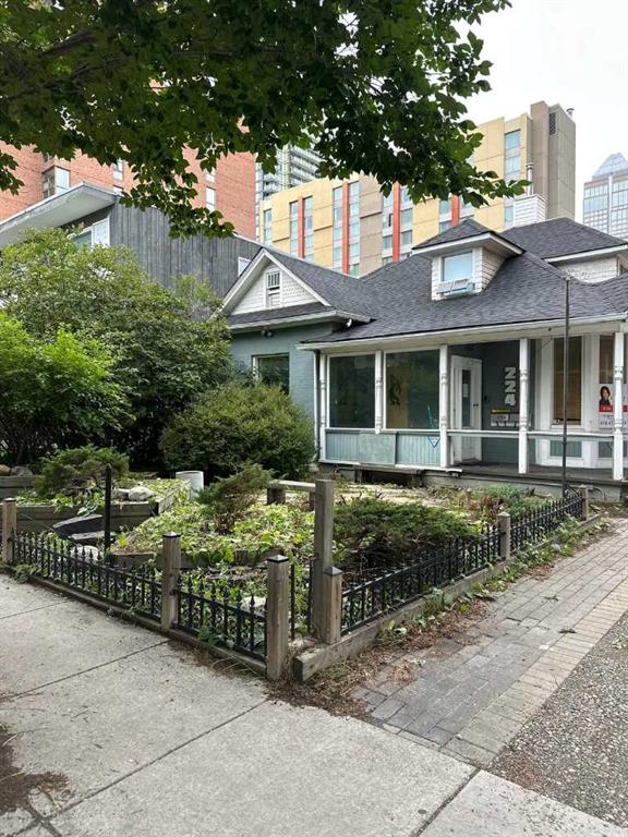 Third View of 224 13 Avenue SW, Beltline, Calgary, Alberta, T2R0K2
