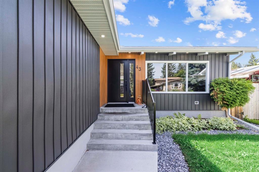 Fourth View of 43 Brampton Crescent SW, Braeside, Calgary, Alberta, T2W 0Y3