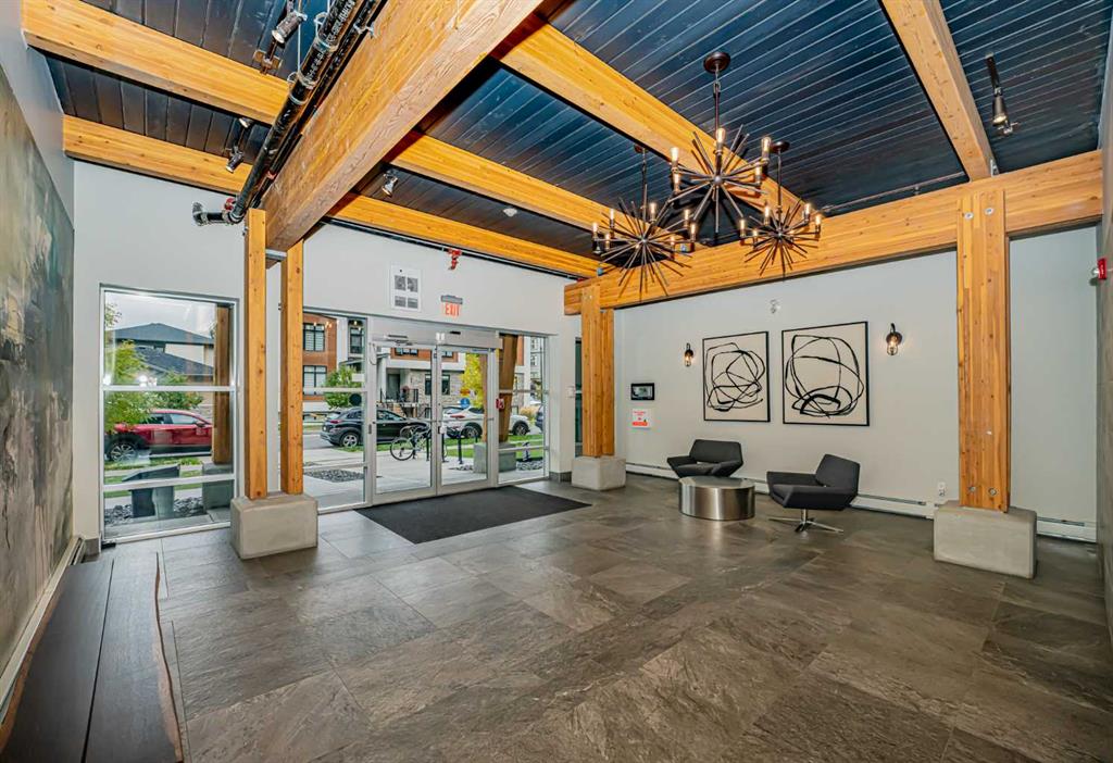 Fourth View of 3215, 95 Burma Star Road SW, Currie Barracks, Calgary, Alberta, T3E 8A9