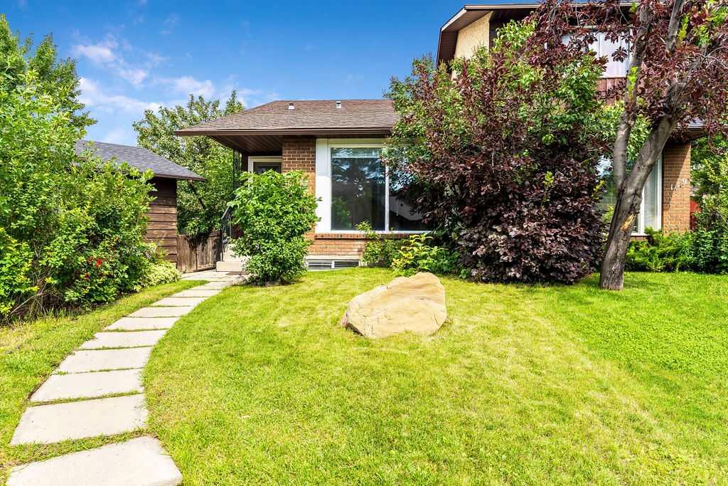 123 Whiteridge Place NE, A2241716, Alberta,