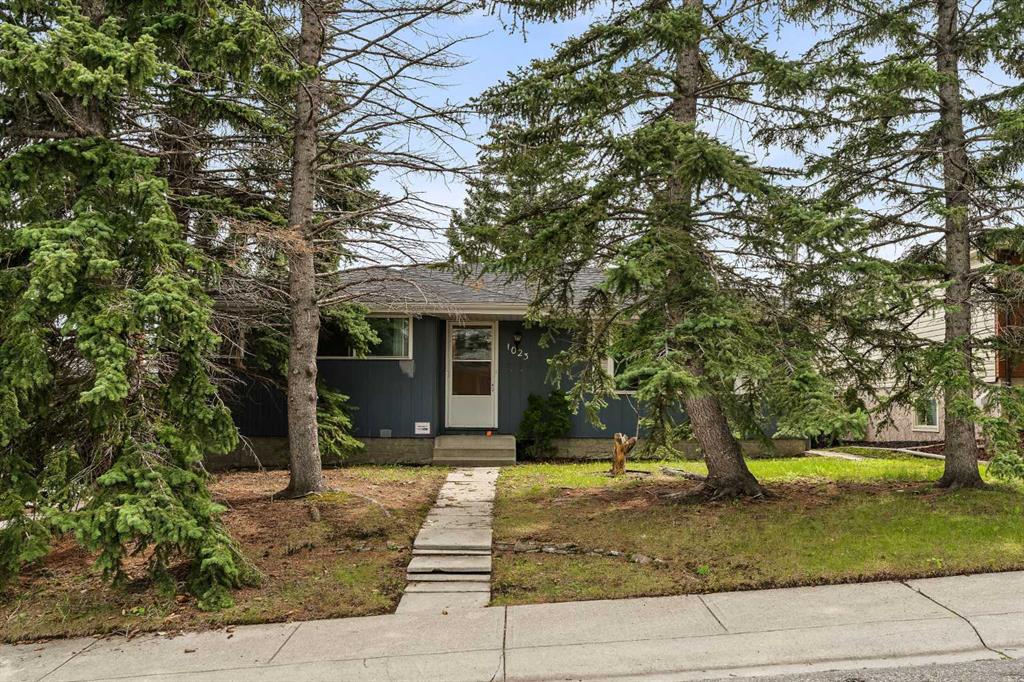 1023 Hunterston Place NW, A2241736, Alberta,