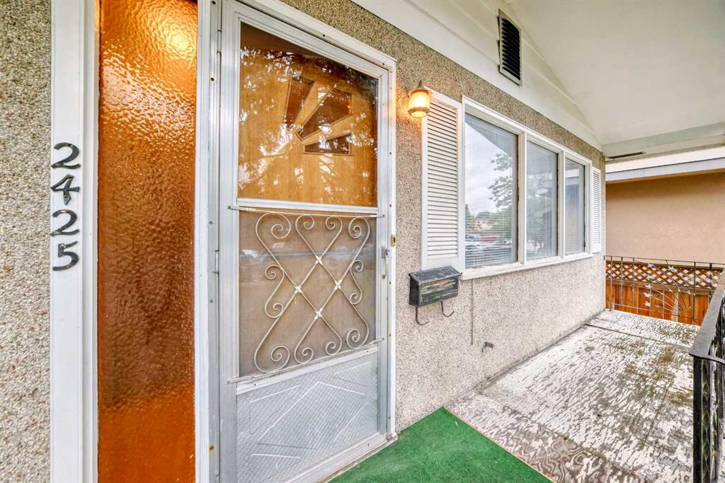Third View of 2425 2 Avenue NW, West Hillhurst, Calgary, Alberta, T2N0M6
