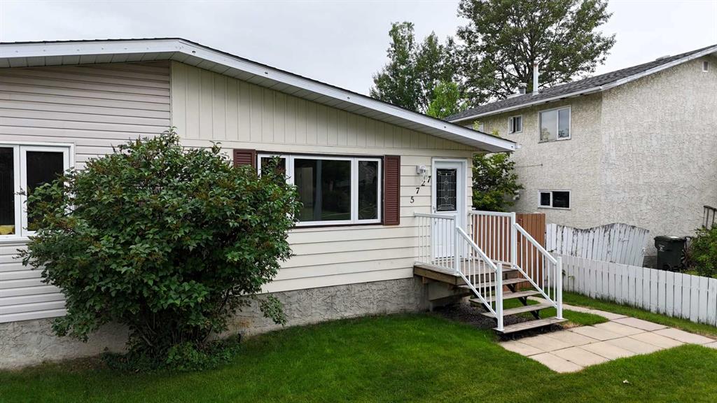 Third View of 5727 Westhaven Drive , Edson, Edson, Alberta, T7E 1J5
