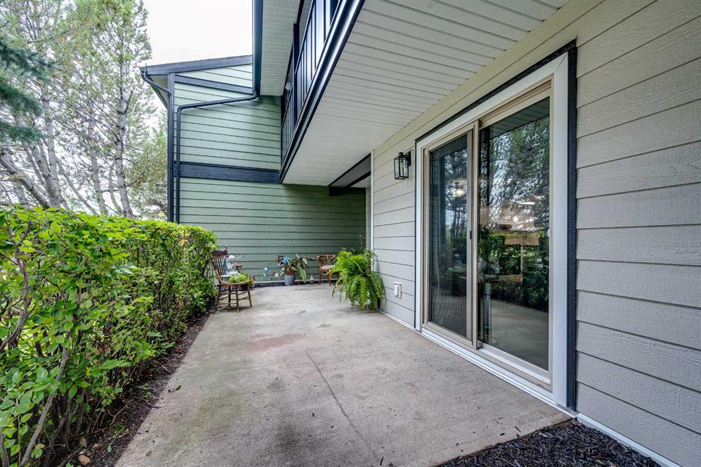 128, 54 Bell Street , A2241799, Alberta,