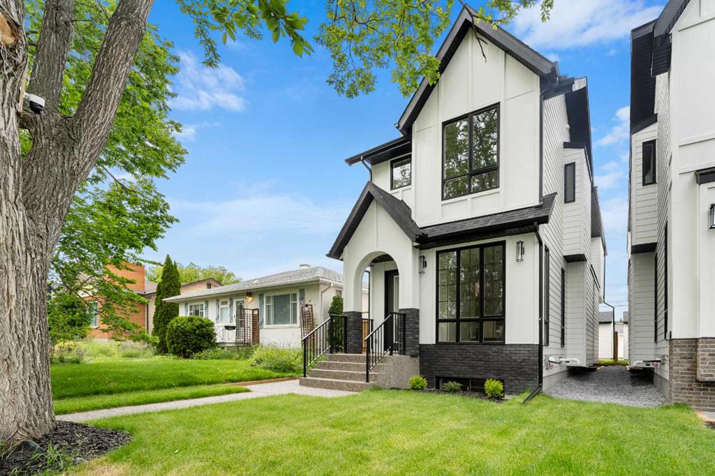 Third View of 1728 19 Avenue NW, Capitol Hill, Calgary, Alberta, T2M 1B3