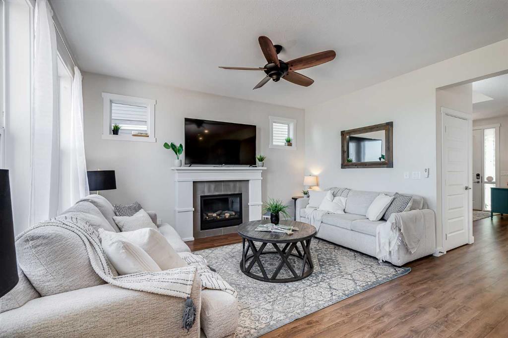 Fifth View of 110 Reunion Green NW, Williamstown, Airdrie, Alberta, T4B 3X1