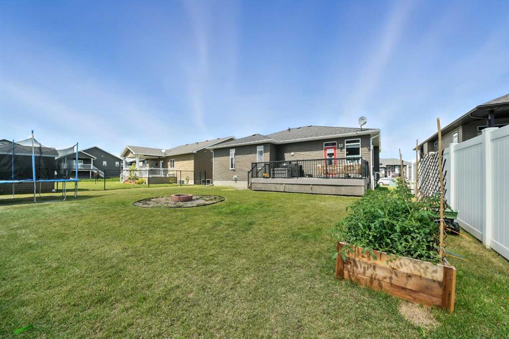 Third View of 6511 57 Street , NONE, Olds, Alberta, T4H 0C6