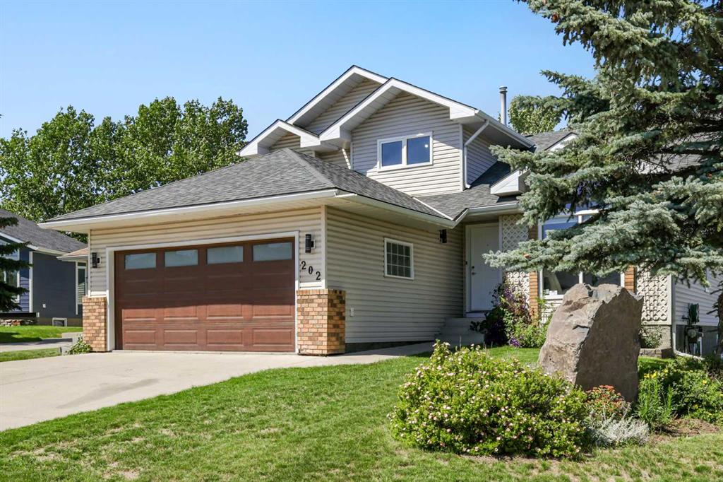 202 Hawktree Bay NW, A2241885, Alberta,