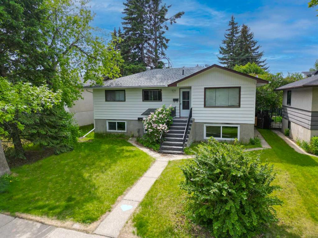 2815 41 Street SW, A2241901, Alberta,
