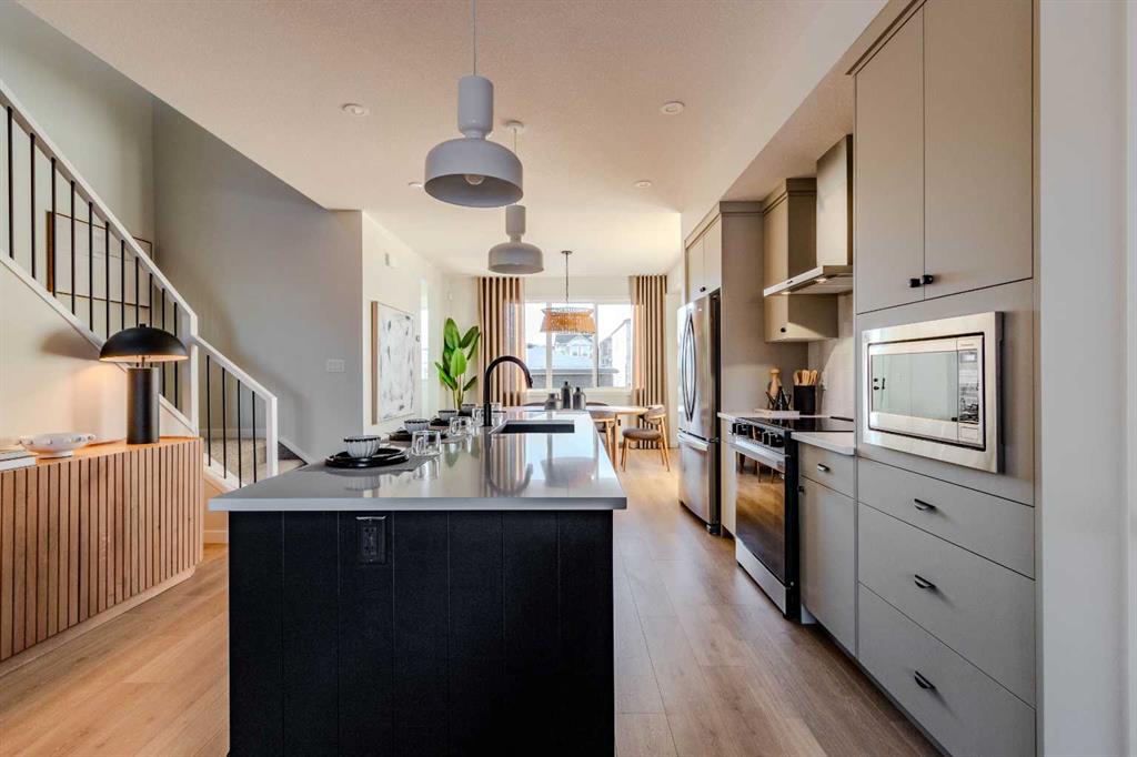 Fourth View of 1449 Rangeview Drive SE, Rangeview, Calgary, Alberta, T3S 0P8