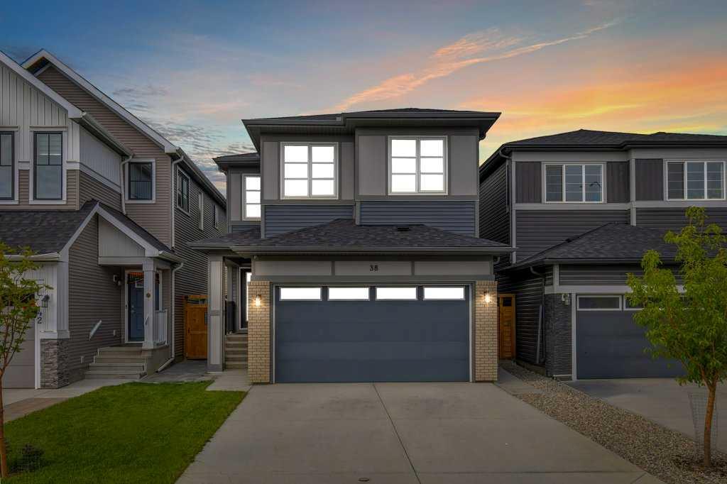 38 Carringsby Way NW, A2241978, Alberta,