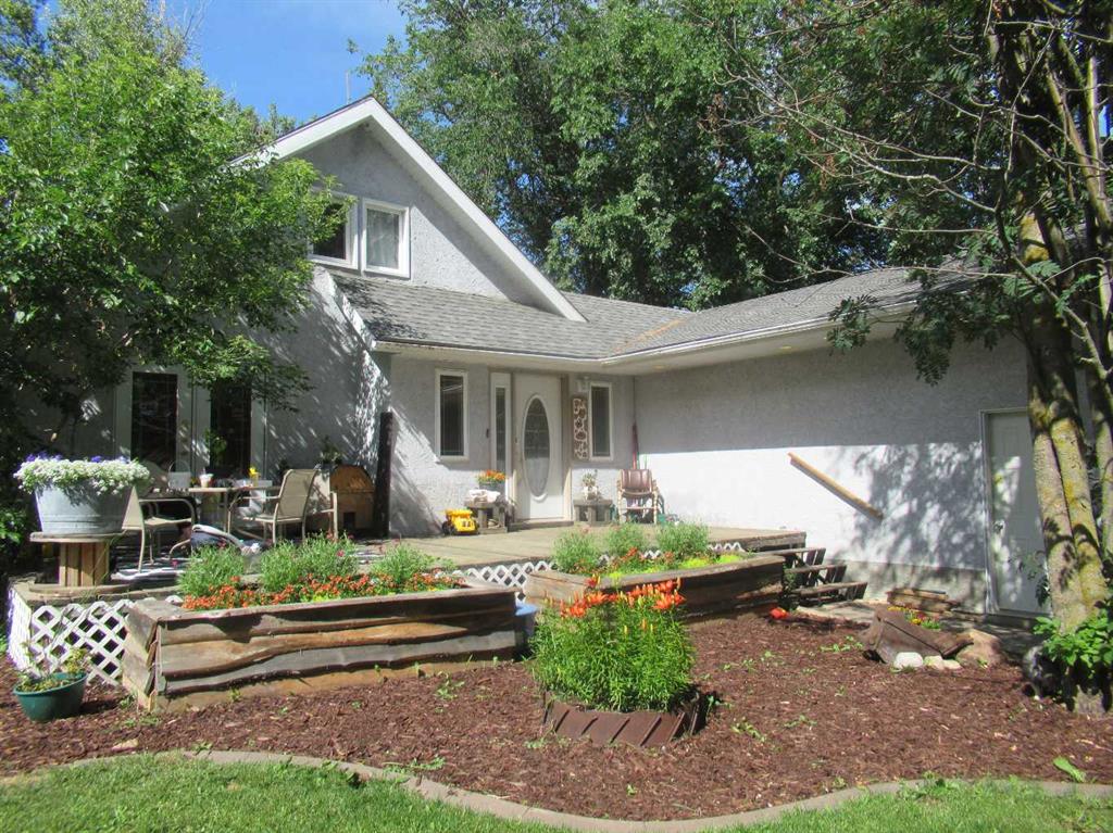 39316 Highway 766  , A2242013, Alberta,