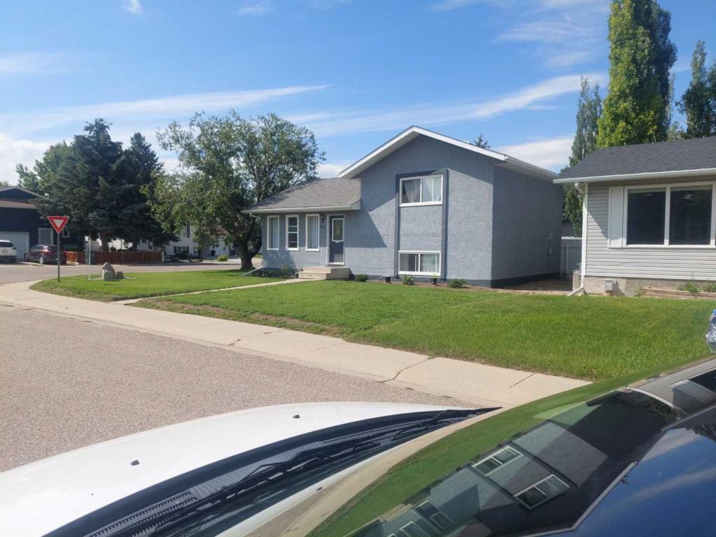 301 Spruce Drive , A2242061, Alberta,