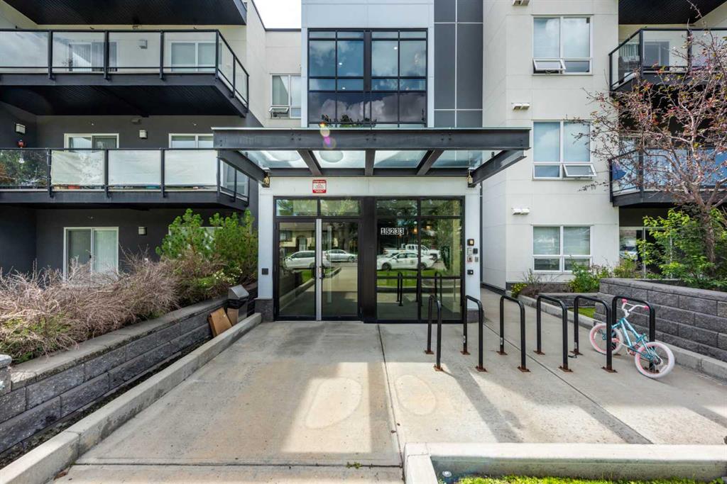 Fourth View of 202, 15233 1 Street SE, Midnapore, Calgary, Alberta, T2X 0X5