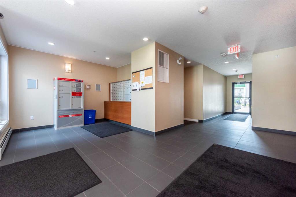 Fifth View of 202, 15233 1 Street SE, Midnapore, Calgary, Alberta, T2X 0X5