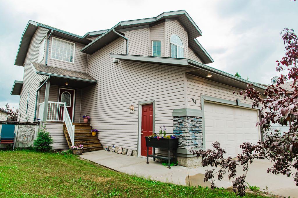 Third View of 41 Pinnacle Heights  , Pinnacle Ridge, Grande Prairie, Alberta, T8X 2X8