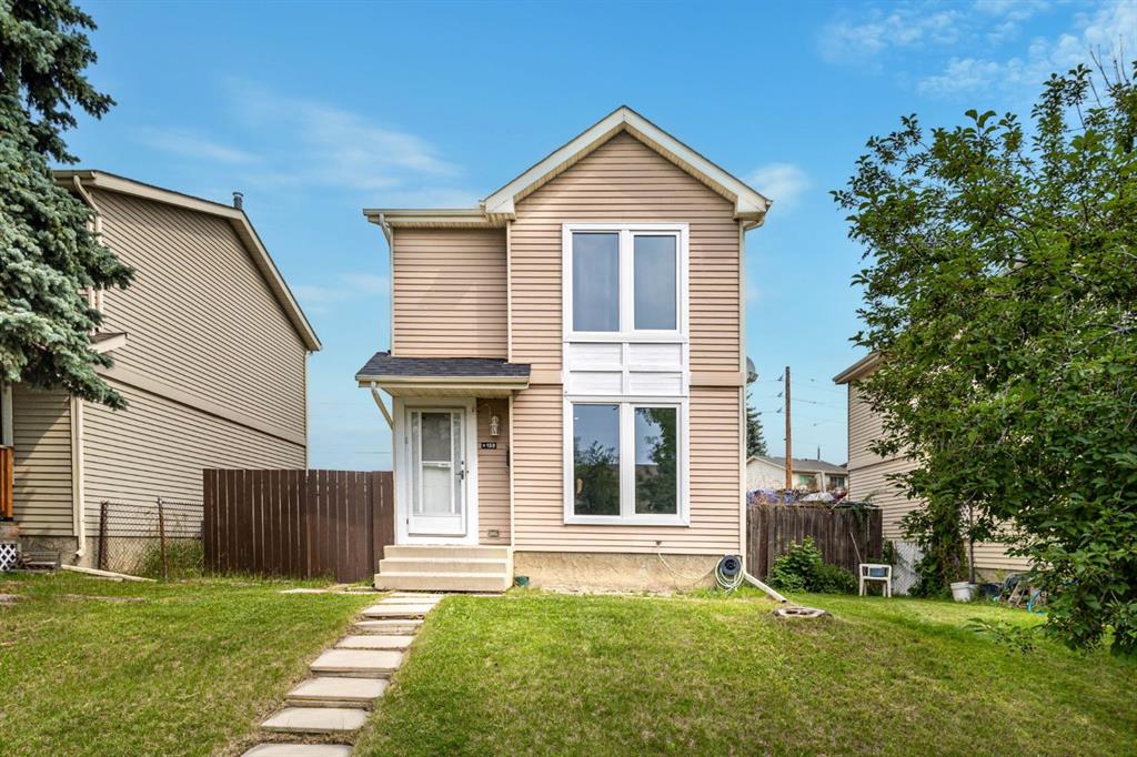 159 Erin Woods Drive SE, A2242110, Alberta,