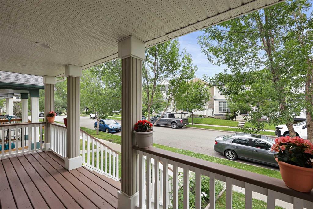 Fifth View of 73 Prestwick Heights SE, McKenzie Towne, Calgary, Alberta, T2Z 4H8