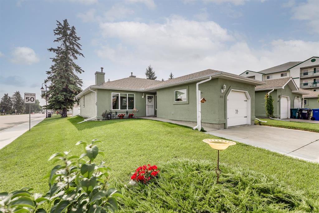 Third View of 1917 17 Street , NONE, Didsbury, Alberta, T0M 0W0