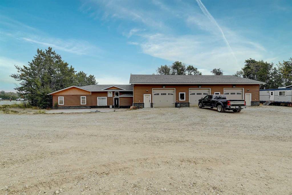 90058 A & 90058 B Township Road 720  , A2242167, Alberta,