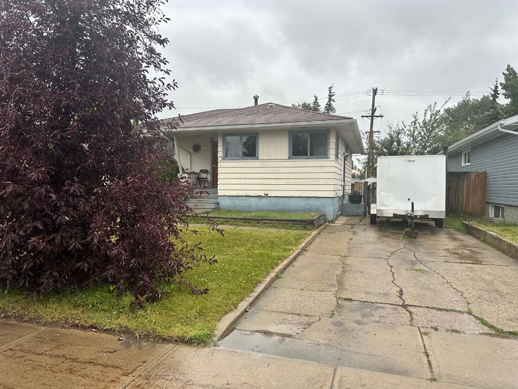 Third View of 10278 111 Avenue , Avondale, Grande Prairie, Alberta, T8V 1T8