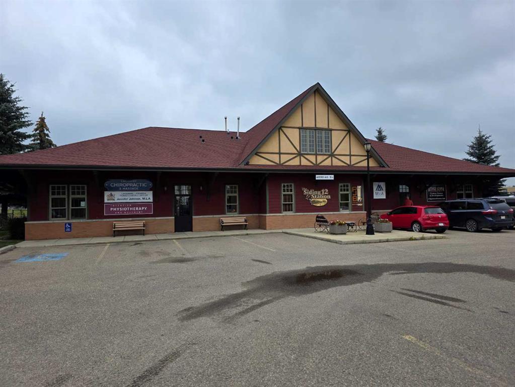 Fifth View of 104, 4892 46  , Downtown Lacombe, Lacombe, Alberta, T4L 2B4