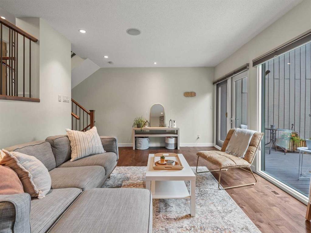 Fourth View of 3845 Point Mckay Road NW, Point McKay, Calgary, Alberta, T3B 4V7