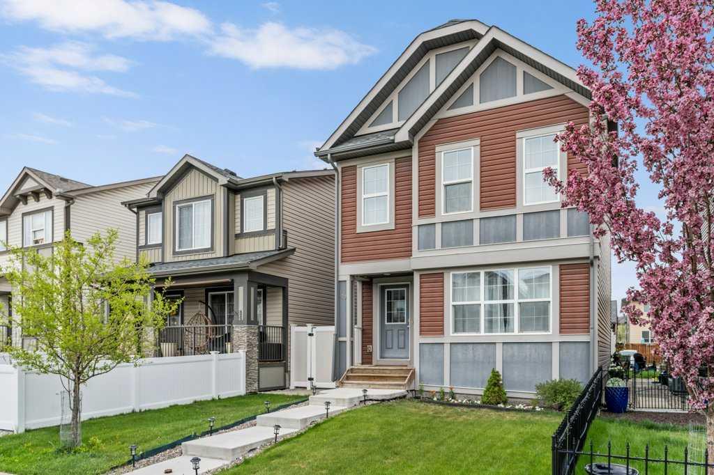 MLS® listing #103952552 for sale located at 173 Walden Parade SE
