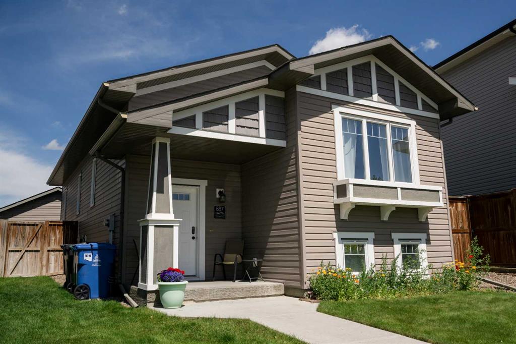 887 Keystone Meadows W, A2242392, Alberta,