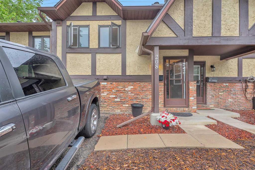 208 Storybook Terrace NW, A2242397, Alberta,
