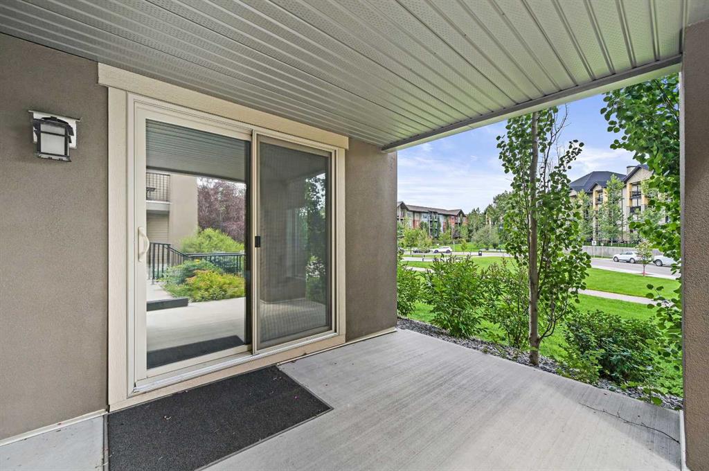 Fourth View of 8113, 403 Mackenzie Way SW, Downtown, Airdrie, Alberta, T4B 3V7