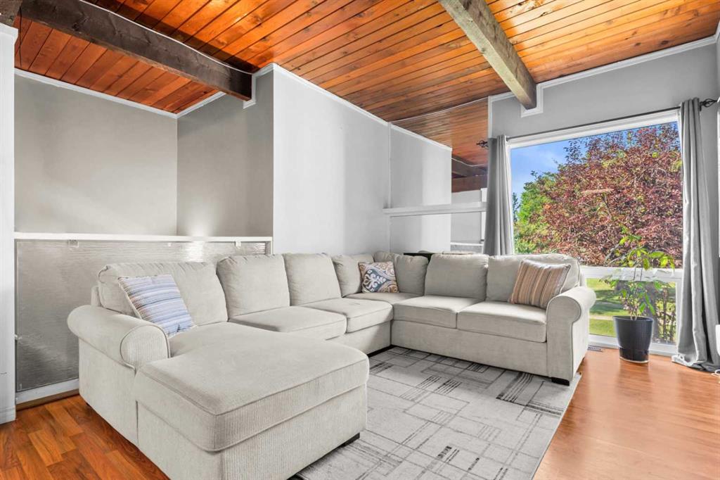 Fifth View of 104 Rundlehorn Lane NE, Rundle, Calgary, Alberta, T1Y1Z3