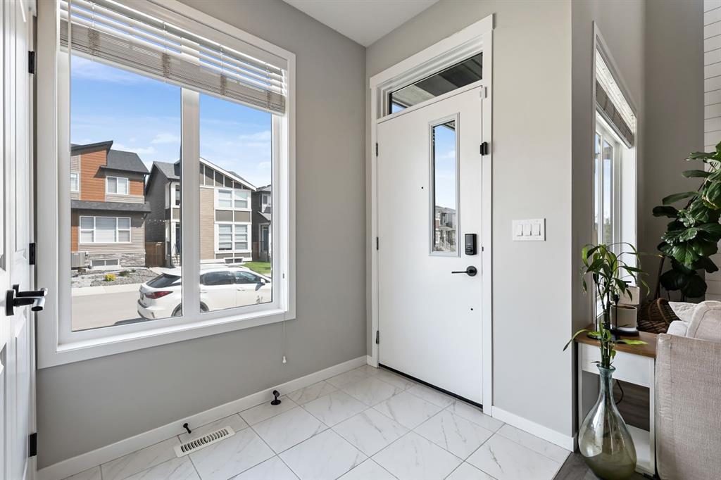 Fifth View of 119 Wolf Creek Manor SE, Wolf Willow, Calgary, Alberta, T2X 4A1