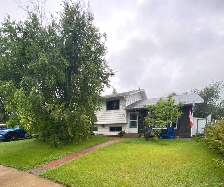 68 Wildrose Crescent NW, A2242423, Alberta,