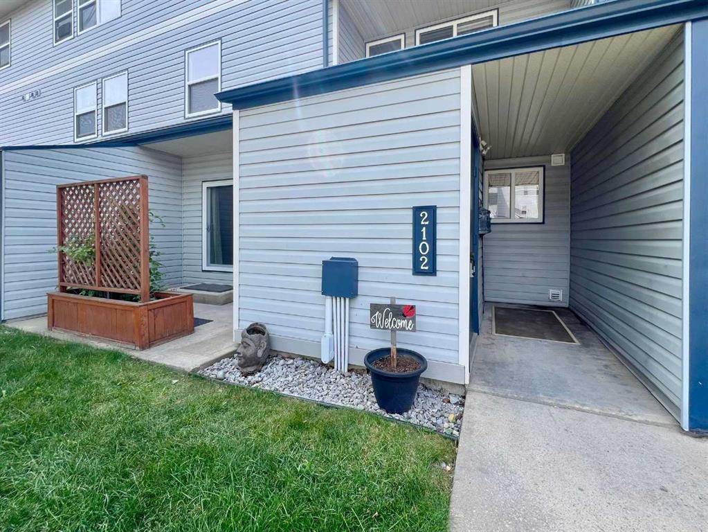 2102, 7201 Poplar Drive , A2242438, Alberta,