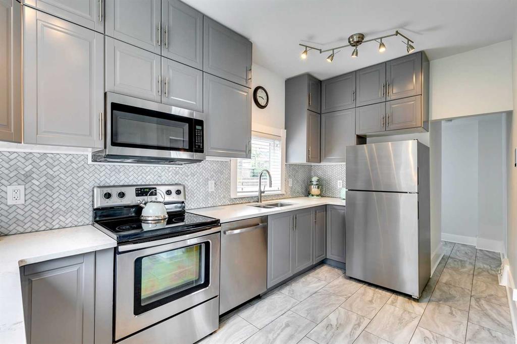 Fourth View of 1717 21 Avenue SW, Bankview, Calgary, Alberta, T2T 0N3