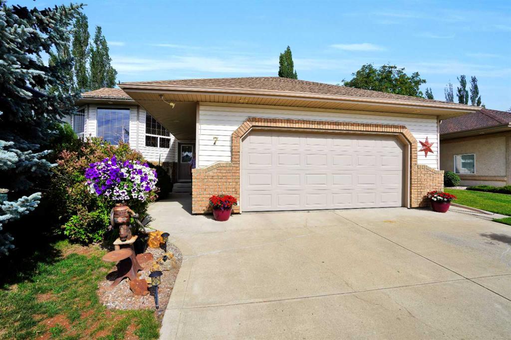 7 Revie Close , A2242499, Alberta,