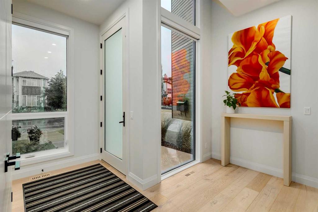 Fourth View of 2201 30 Avenue SW, Richmond, Calgary, Alberta, T2T 1R8