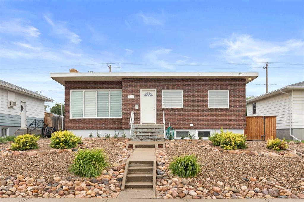 610 8 Street SW, A2242577, Alberta,