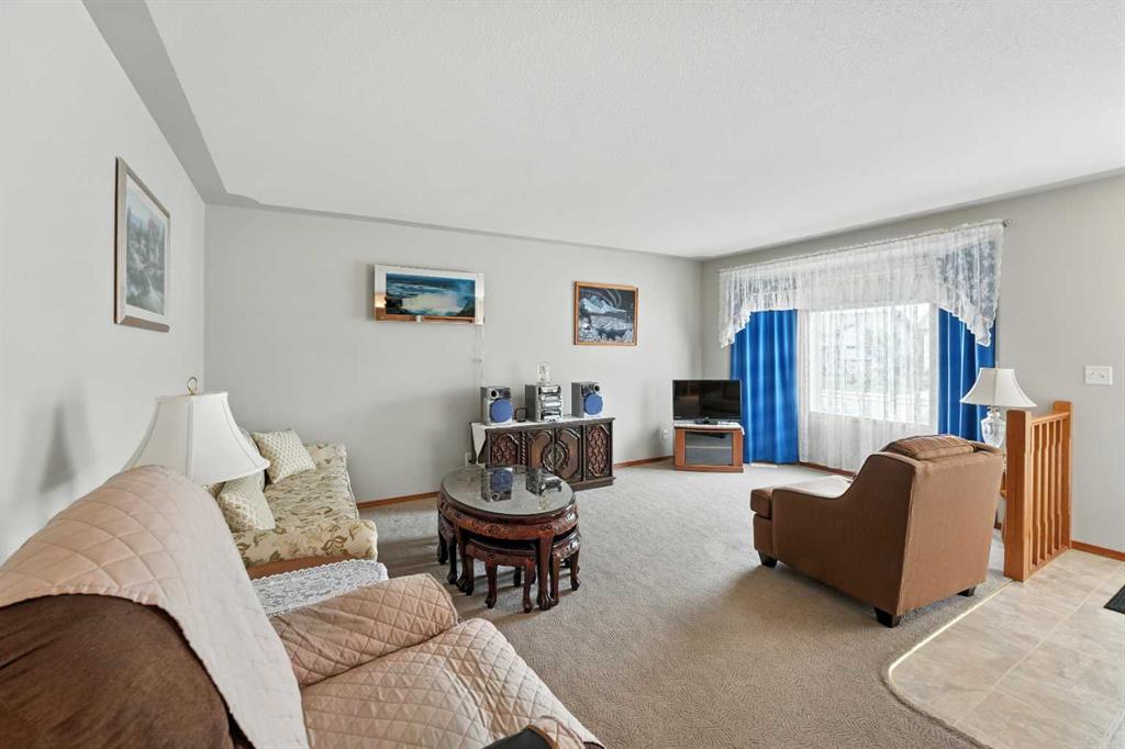 Third View of 347 Duston Street , Deer Park Estates, Red Deer, Alberta, T4R 3J9