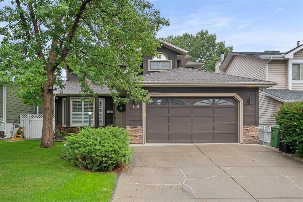 18 Shannon Crescent SW, A2242656, Alberta,