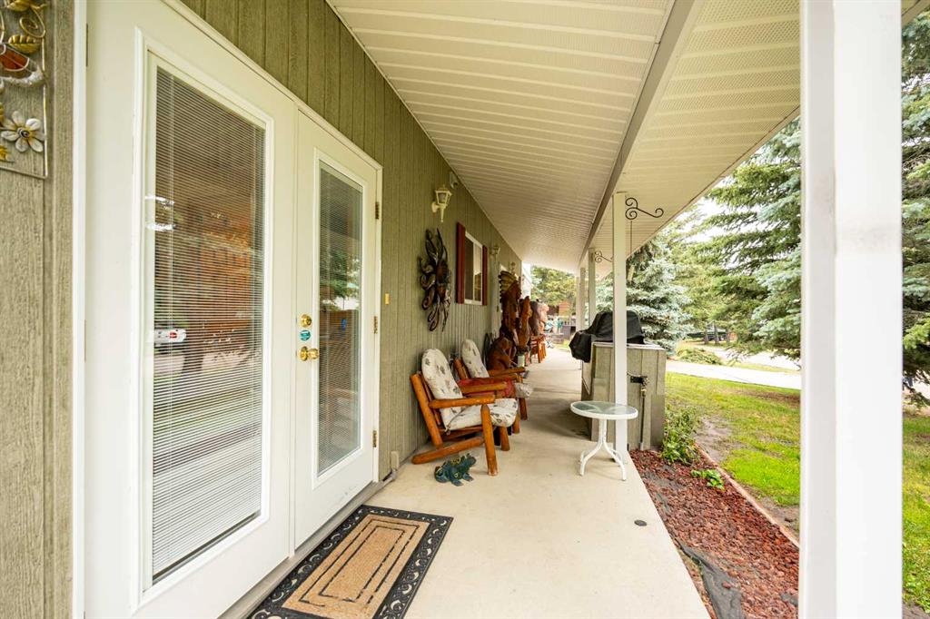 Third View of 425 3 Street , Elkwater, Rural Cypress County, Alberta, T0J 1C0