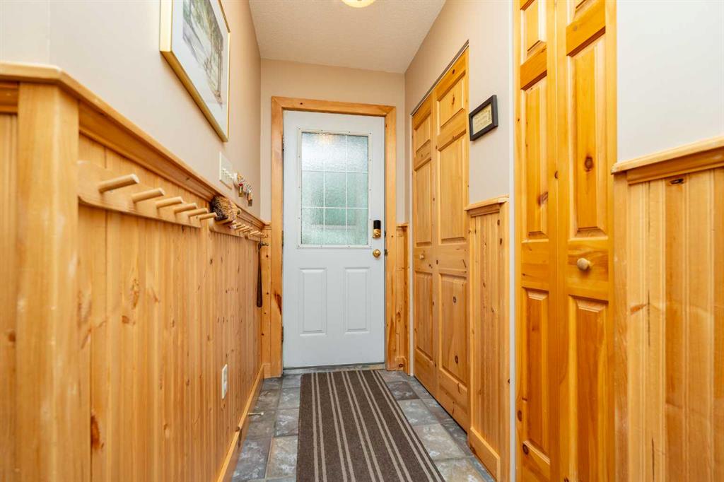 Fourth View of 425 3 Street , Elkwater, Rural Cypress County, Alberta, T0J 1C0