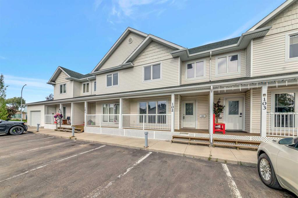 102, 4405 32 Street , A2242682, Saskatchewan,